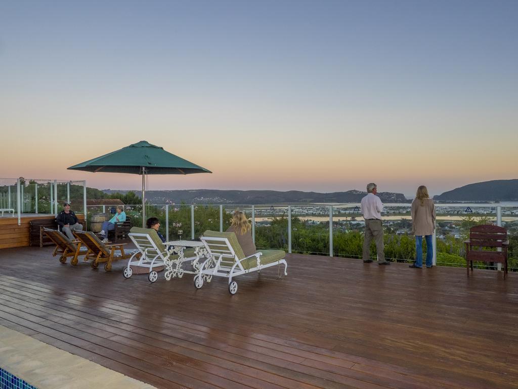 Madison Manor Boutique Hotel Книсна Екстер'єр фото