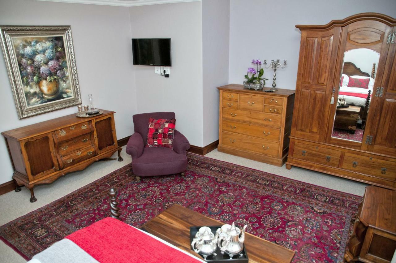 Madison Manor Boutique Hotel Книсна Екстер'єр фото